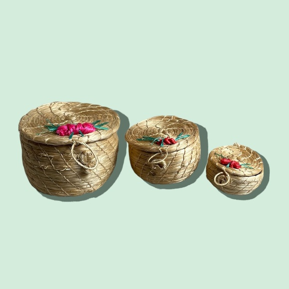 Vintage Other - Boho Set Of Three Nesting Baskets Small Woven Flower Detail Decor 3” x 3.5”